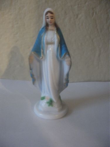 Soška Panny Márie (10 cm)