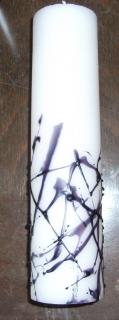 fialovým voskom  frkaná sviečka 5,5 x 21 cm